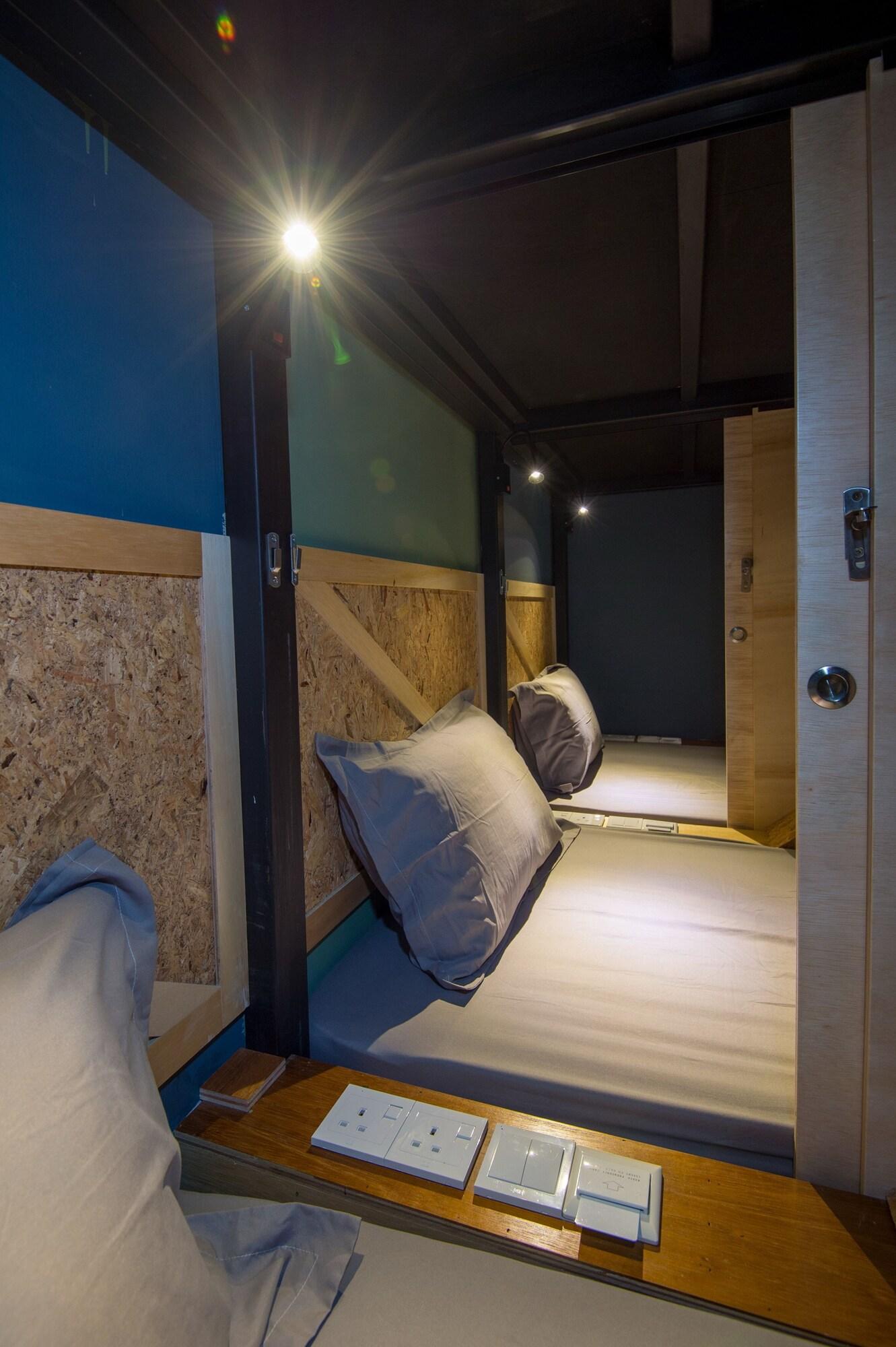 Finess Basic Hotel ملقا المظهر الخارجي الصورة