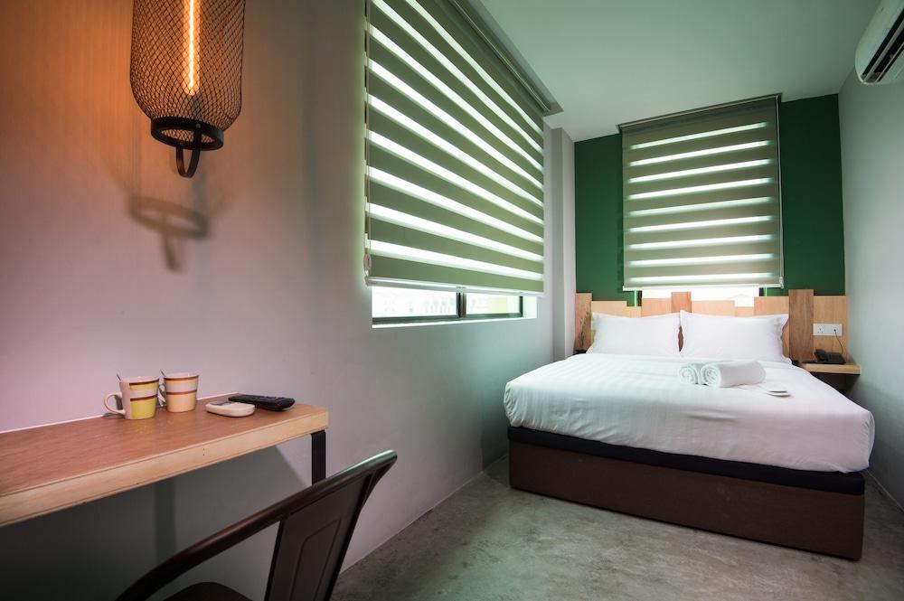 Finess Basic Hotel ملقا المظهر الخارجي الصورة