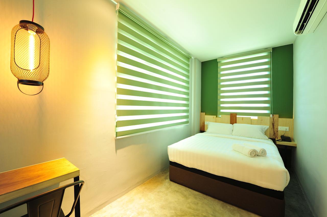 Finess Basic Hotel ملقا المظهر الخارجي الصورة