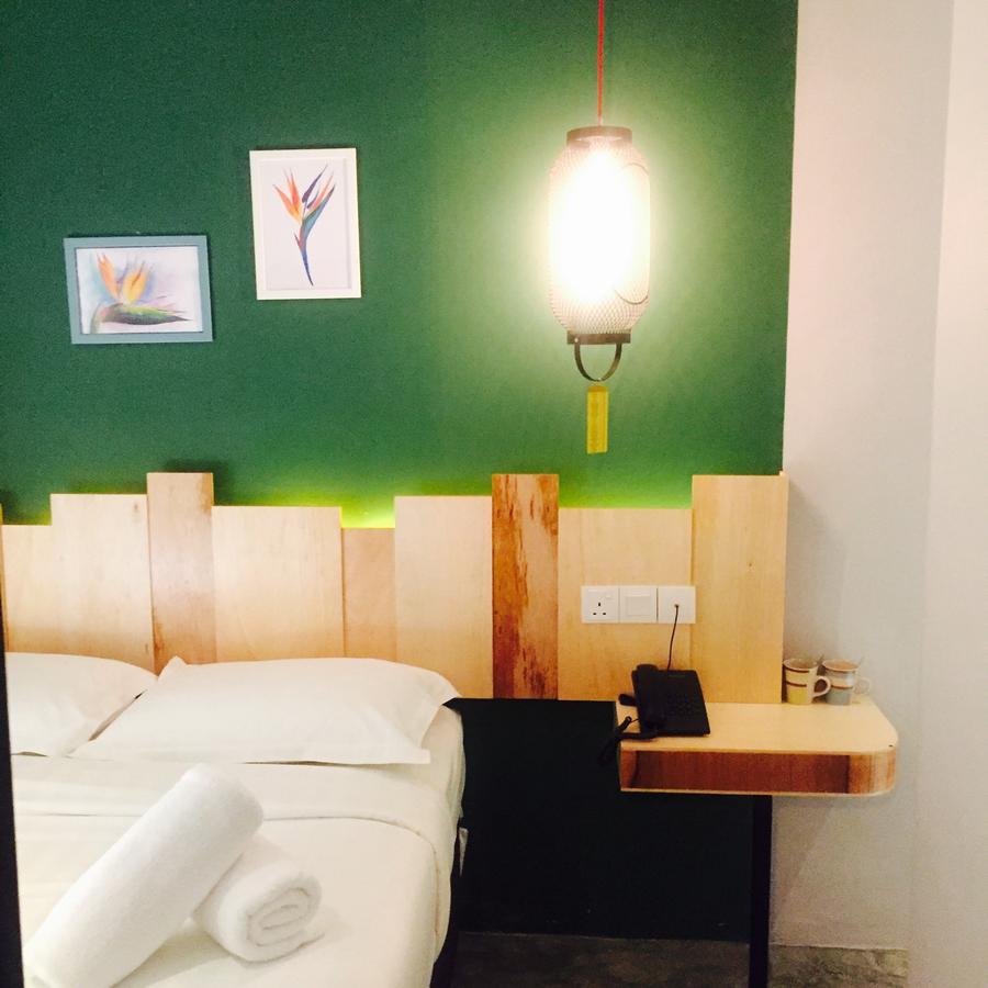 Finess Basic Hotel ملقا المظهر الخارجي الصورة